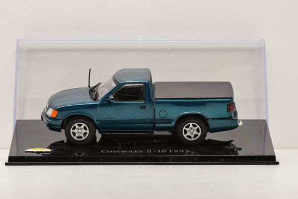 MAGCHES10-1995 - CHEVROLET S-10 pick-up 1995 vert / bleu métallisé - 1