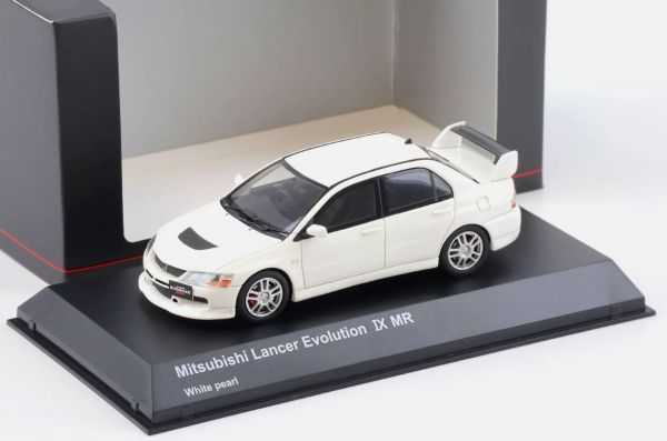 KYO43111W-B - MITSUBISHI Lancer Evolution IX MR Blanc perle - 1