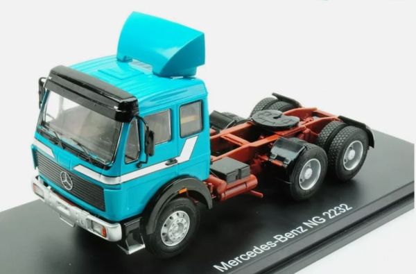 PRX47110 - MERCEDES-BENZ NG 2232 6x4 Turquoise - 1