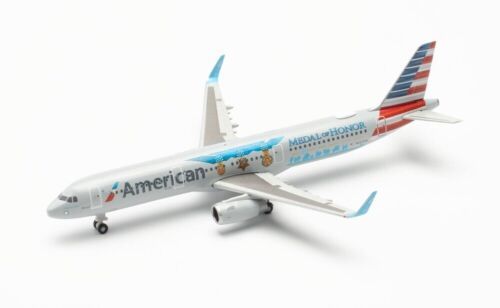 HER537162 - AIRBUS A321 American Airlines Medal of Honor Flagship Valor - 1