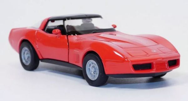 WELCH49720W - CHEVROLET Corvette Coupé 1982 rouge - 1