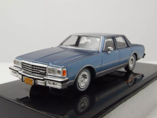 IXOCLC558N.22 - CHEVROLET Caprice 1981 bleu métallique - 1