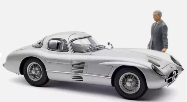 CMC246 - MERCEDES-BENZ 300 SLR Coupé 1955 Argent - 1