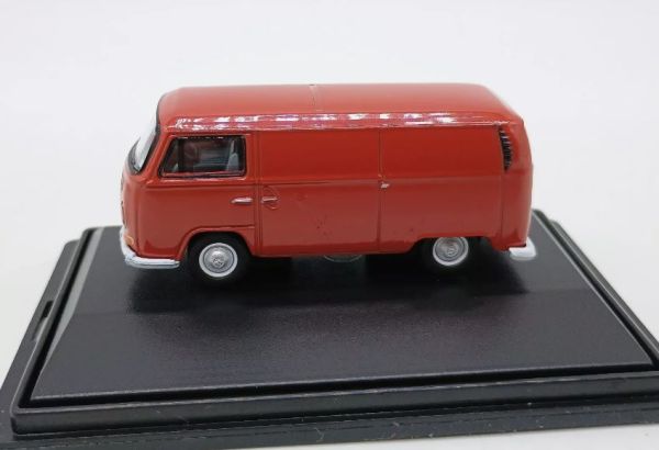 OXF76VW005 - VOLKSWAGEN Type 2 Combi fourgon Rouge - 1