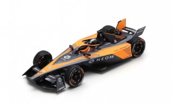 SPAS6542 - NEOM MCLAREN Formula E Team  #8 Formule E Saison 10 2023-2024 Sam Bird - 1