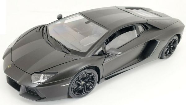 WEL18041W - LAMBORGHINI Aventador LP700-4 2011 noire mat - 1