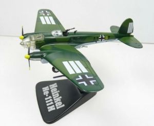 AKI0299 - Avion militaire Allemand – HEINKEL HE-111H