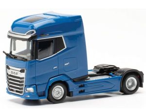 HER315791-002 - DAF XG  4x2 bleu