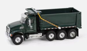 GREEN45190-C - MACK Granite 8x4 2019 benne de la série SD TRUCKS sous blister