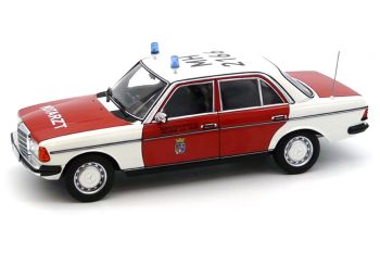 NOREV183834 - MERCEDES BENZ 200 1984 Ambulance de secours