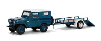 GREEN32310-A - NISSAN Patrol Hard Top 1961 avec remorque de la série HITCH & TOW sous blister