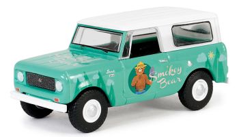 GREEN38060-B - HARVESTER Scout 1961 vert de la série SMOKEY BEAR sous blister