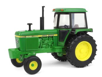 ERT45921 - JOHN DEERE 4240 2wd