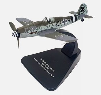 OXFAC113S - FOCKE Wulf FW190D-9 - Airfield 1945 - 600150 JG-4 – Frankfurrt am Rhein-main